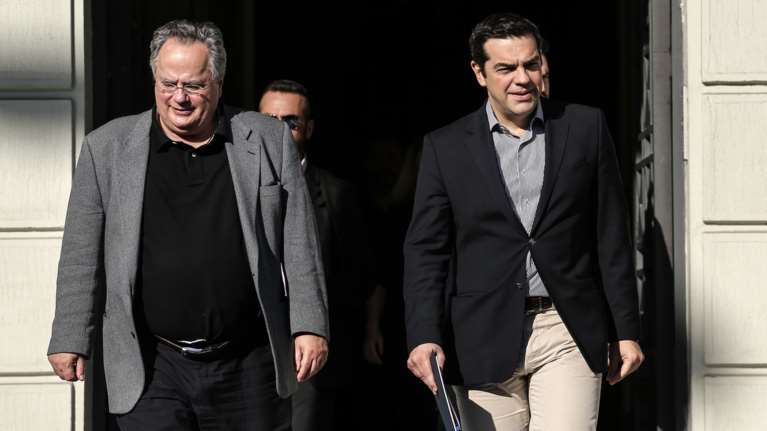 Η επιστολή Κοτζιά: Εθνικά επικίνδυνη η στάση Καμμένου