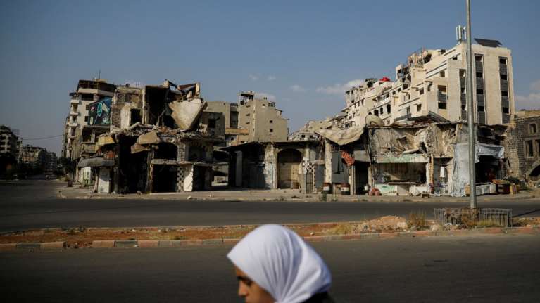 Συρία: Βομβαρδίστηκαν δυο τεμένη - κέντρα των τζιχαντιστών