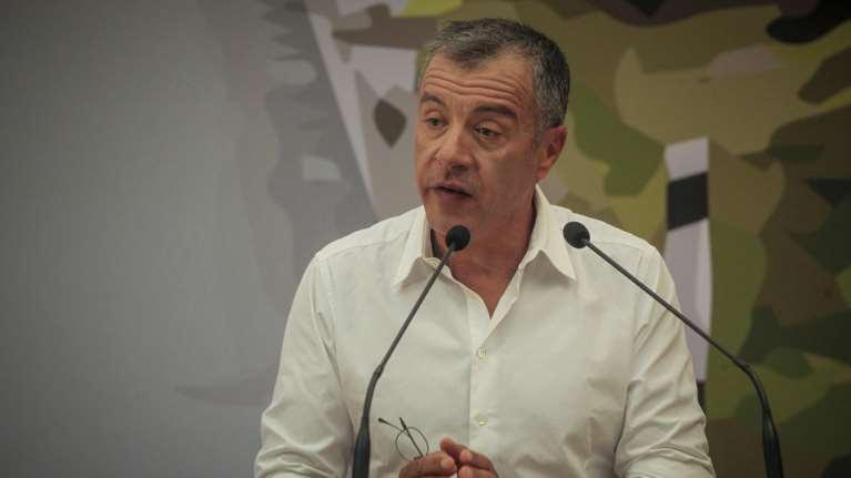 «Δεν συμμετέχουμε σε σενάρια στήριξης της κυβέρνησης»