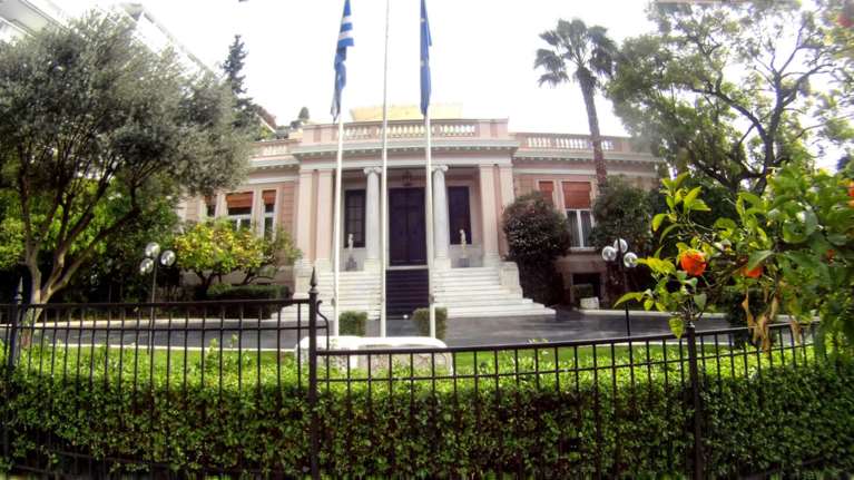 Μαξίμου: ΝΔ και ΚΙΝΑΛ να ζητήσουν συγνώμη για τη διαφθορά που δημιούργησαν