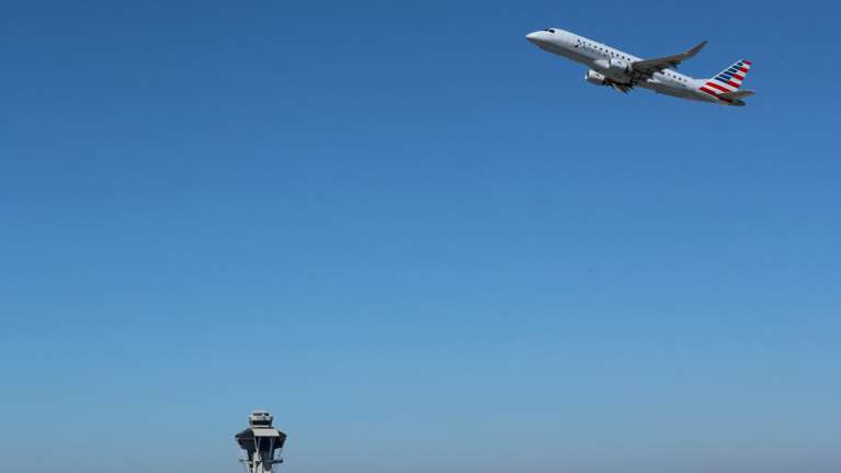 Εκκενώθηκε αεροσκάφος της American Airlines