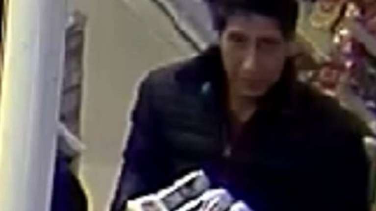 Η ξεκαρδιστική απάντηση του Ρος στους Άγγλους αστυνομικούς (βίντεο)