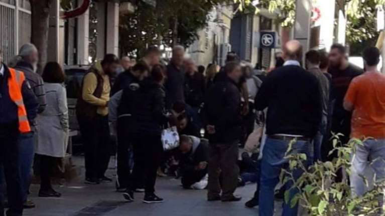 Άγρια συμπλοκή στο Μαρούσι: Μαχαίρωμα μέρα μεσημέρι στη μέση του δρόμου