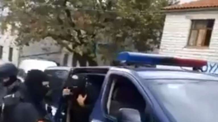 ΝΔ: Αναμένουμε από την Αλβανία τη διελεύκανση των συνθηκών θανάτου