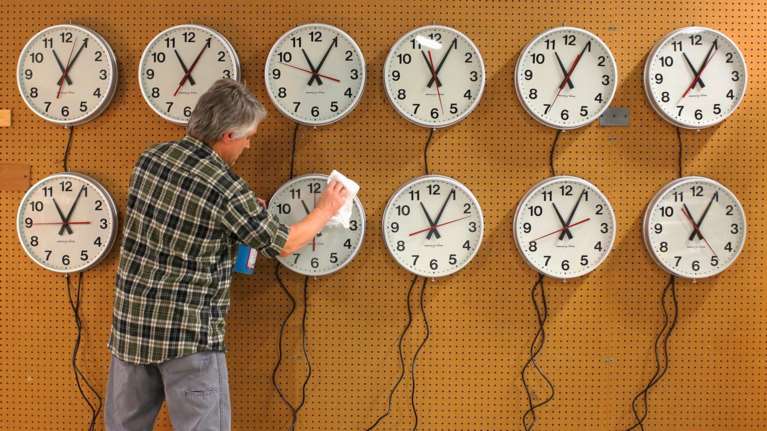 Ευρωπαϊκή Ένωση: Τι ώρα (θα) είναι;