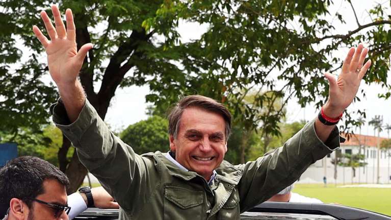 Μπολσονάρο: Θα κόψει την κρατική διαφήμιση στα ΜΜΕ που "λένε ψέματα"