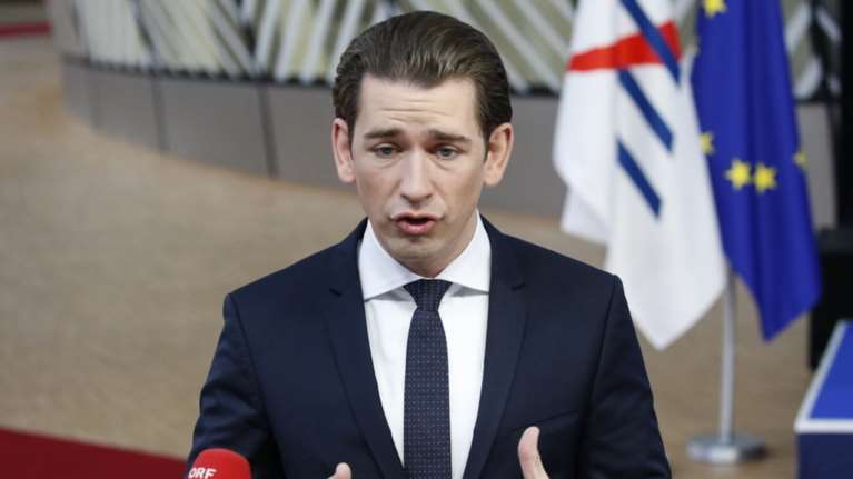 Η Αυστρία αποσύρεται από το σύμφωνο μετανάστευσης του ΟΗΕ