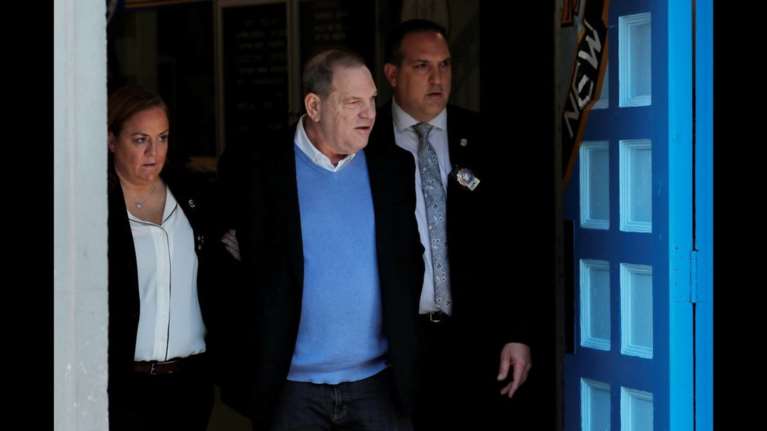 Νέες κατηγορίες κατά Γουαϊνστάιν για σεξουαλική κακοποίηση ανήλικης