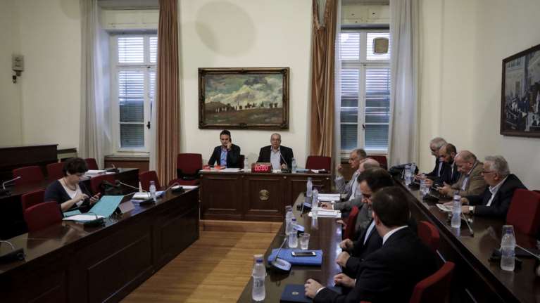 ΣΥΡΙΖΑ για Εξεταστική Υγείας: Υπομονή και λιγότερο άγχος