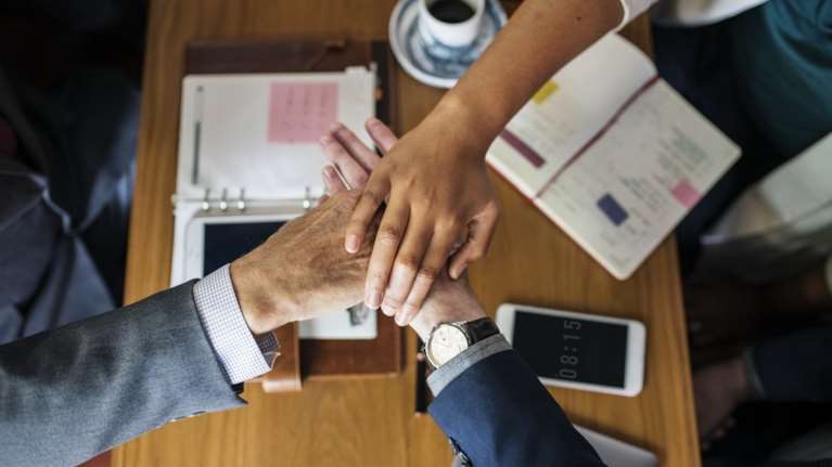 Ηλεκτρονικό μητρώο μετόχων ειδάλλως βαρύ πρόστιμο