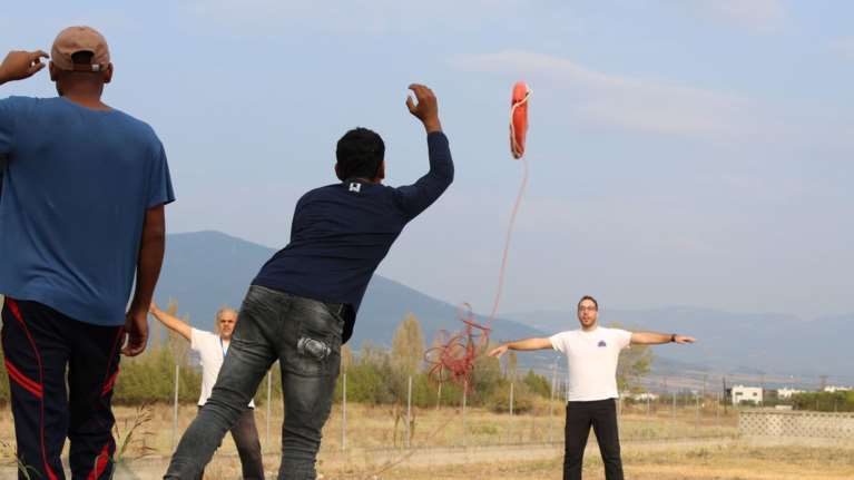 Εκπαίδευση προσφύγων στις πρώτες βοήθειες στη Θεσσαλονίκη (φωτό)