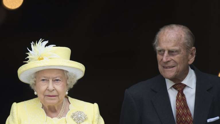 Γιατί η  βασίλισσα Ελισάβετ και ο πρίγκιπας Φίλιππος ζουν χωριστά