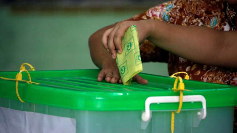 Νέα Καληδονία: «Όχι» στην ανεξαρτησία από τη Γαλλία