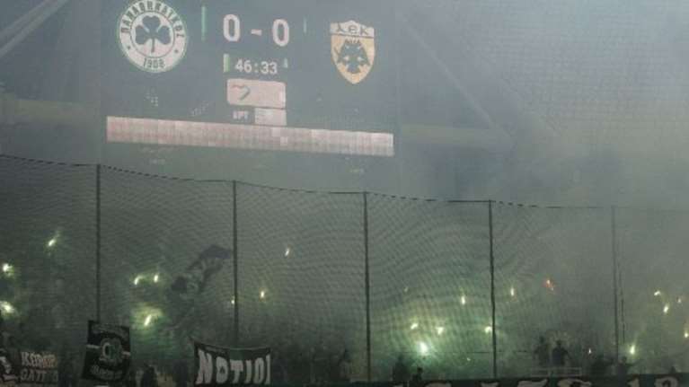 Μυστήριο: Μαχαιρώθηκαν φίλαθλοι του ΠΑΟ από δράστες με πράσινα κασκόλ