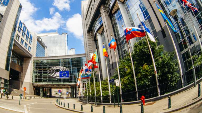 Αισιόδοξη η Κομισιόν για χρυσή τομή στο θέμα των συντάξεων ως τις 19/11