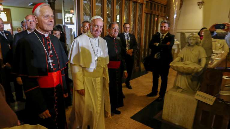 Η Εκκλησία θα πληρώνει πλέον δημοτικούς φόρους στην Ιταλία