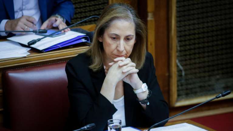 Πώς και πότε θα γίνουν οι 10.000 προσλήψεις στο Δημόσιο