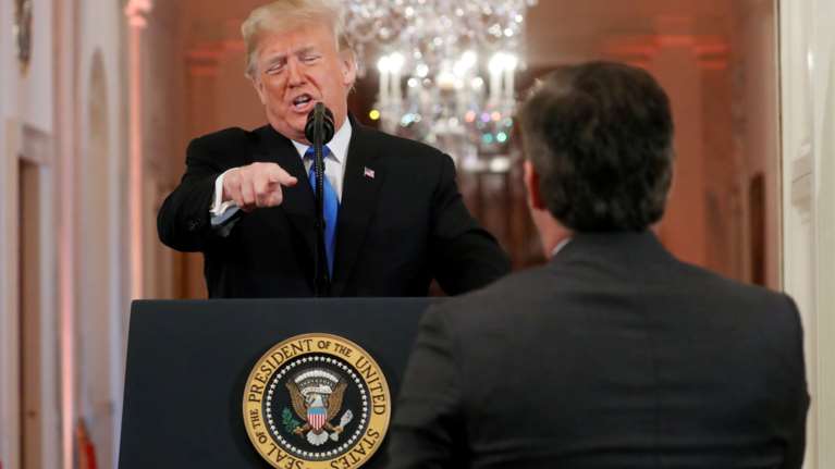 Διαμαρτυρία της Διεθνούς Ένωσης Δημοσιογράφων για τη στάση του Λευκού Οίκου