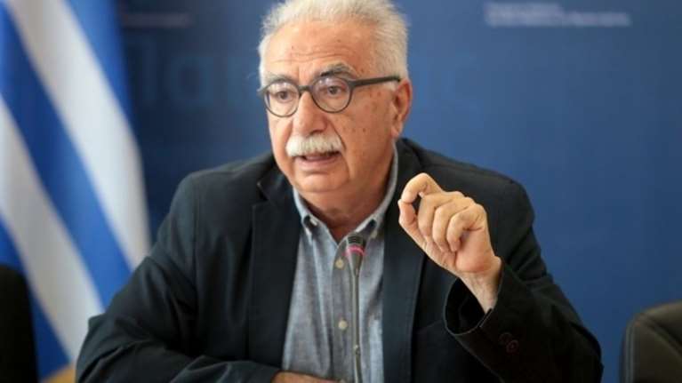 Στην Κωνσταντινούπολη ο Γαβρόγλου συναντάται με τον Οικουμενικό Πατριάρχη