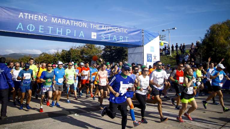 "Κλείδωσε": Μαραθώνιοι και μαζικός αθλητισμός μόνο για εμβολιασμένους - Ποιοι εξαιρούνται