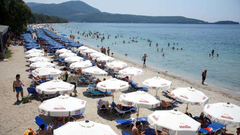 Deutsche Welle: Από ρεκόρ σε ρεκόρ ο ελληνικός τουρισμός