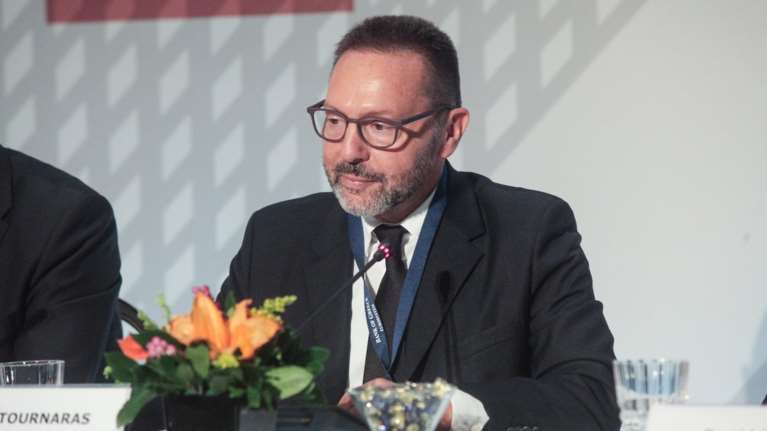 Στουρνάρας: Στα μέσα του 2019 η άρση των capital controls αν όλα πάνε καλά