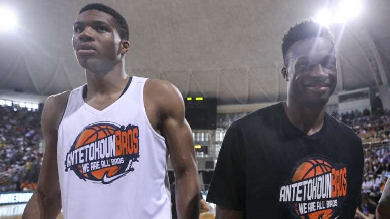 Αντετοκούνμπο προς Τσουκαλά: Είμαστε Ελληνονιγηριανοί, σ&#39; όποιον αρέσει!