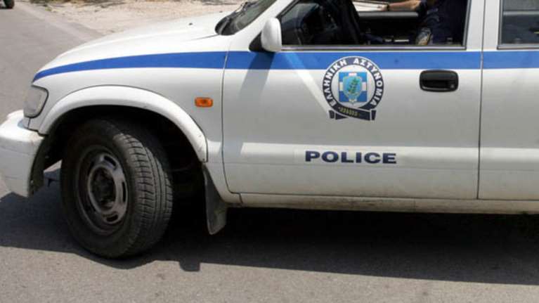 Λαμία: Πατέρας τραυμάτισε τον 17χρονο γιο του με μαχαίρι