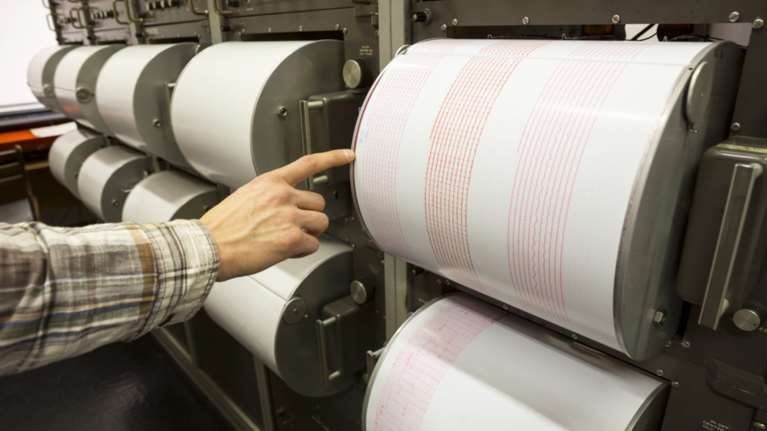 Μπαράζ σεισμικών δονήσεων τα ξημερώματα στο Ιόνιο