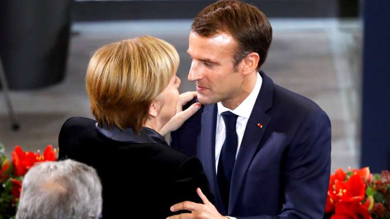 Πιέσεις Μακρόν στο Βερολίνο για αλλαγές στην ΕΕ