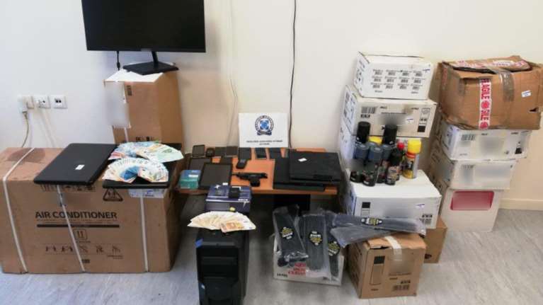 Εξαρθρώθηκε η σπείρα που λήστευε οδηγούς φορτηγών