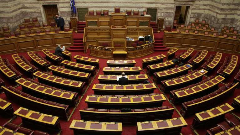 ΔΗΣΥ: Επερώτηση για ποινικές ευθύνες πρώην υπουργών για το C4I