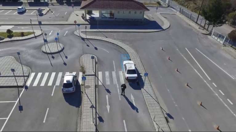 Σκονάκι... hi-tech σε εξέταση διπλώματος οδήγησης στην ανατολική Αττική