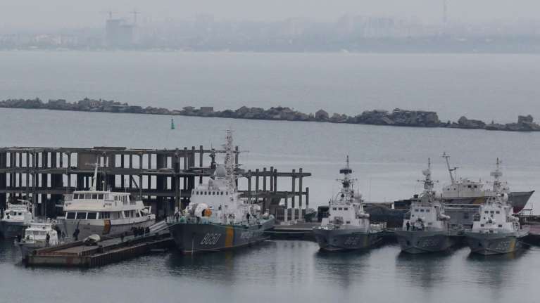 Παρέμβαση Μέρκελ, τι είπε με τον Πέτρο Ποσοσένκο