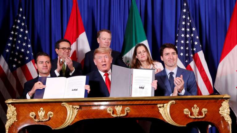 ΗΠΑ, Καναδάς &amp; Μεξικό υπέγραψαν τη συνθήκη ελεύθερου εμπορίου