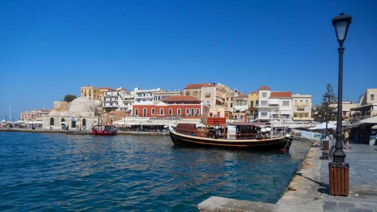 Σε 32.535 ανέρχονται οι νόμιμοι αλλοδαποί στην Κρήτη