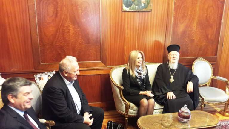 Γεννηματά: Όχι σε συμφωνία που δεν συμμετέχει και το Πατριαρχείο