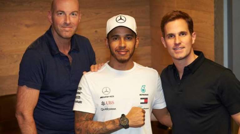 Με ένα IWC Schaffhausen, ο Lewis Hamilton στο πάνθεον της F1