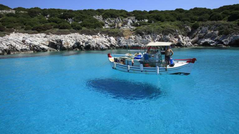 Δεύτερος δημοφιλέστερος προορισμός για οικογένειες η Ελλάδα