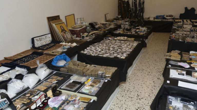 Κύκλωμα χρυσού: Ελεύθεροι με όρους οι τελευταίοι 23 κατηγορούμενοι