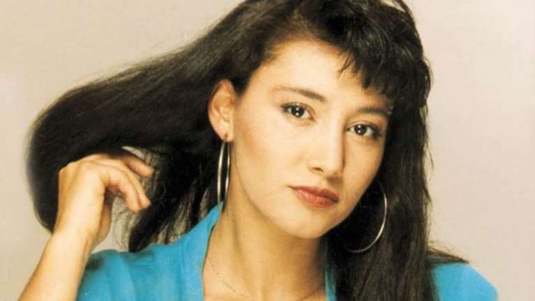 Δείτε πώς είναι σήμερα στα 55 της η Ηρώ Μουκίου -Σπάνια εμφάνιση [Εικόνες]