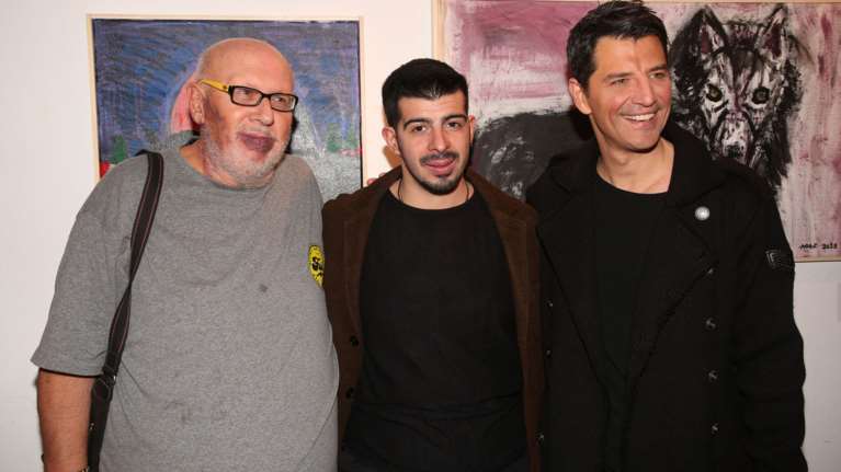 Αυτός είναι ο γιος του Λάκη Παπαδόπουλου και είναι ζωγράφος