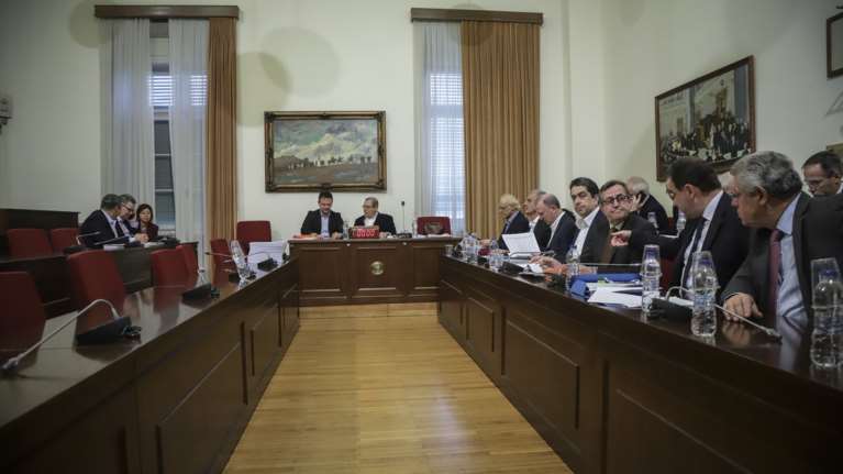 Εξεταστική Επιτροπή για την Υγεία: Αυλαία μετά από 18 μήνες