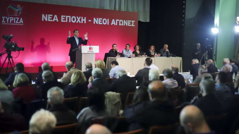 Χωρίς «πάγκο» στις αυτοδιοικητικές - Προβληματισμός στο Μαξίμου