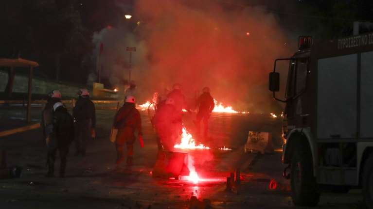 Τι αναφέρουν ΕΛΑΣ και ΠΡΟ.ΠΟ. για τα χθεσινά επεισόδια