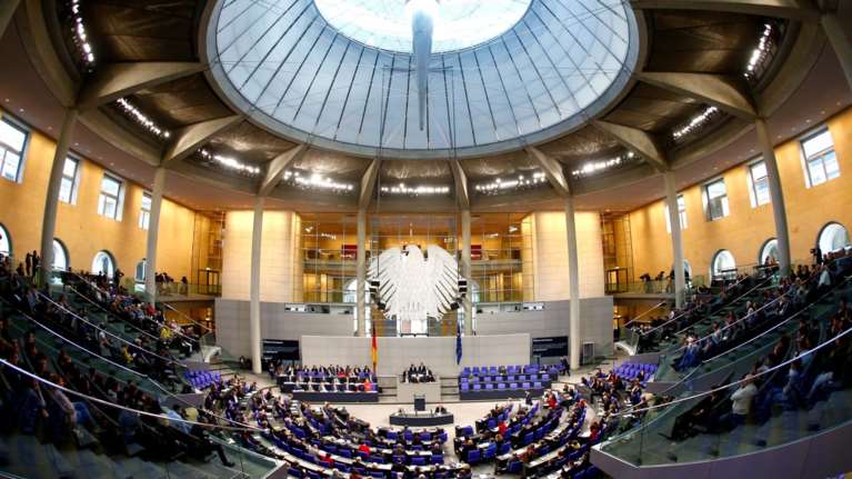 Γερμανία: Απώλειες για τα κόμματα του κυβερνητικού συνασπισμού