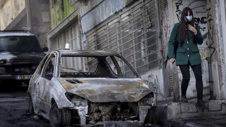 Οργισμένη επιστολή-κραυγή απόγνωσης κατοίκων των Εξαρχείων