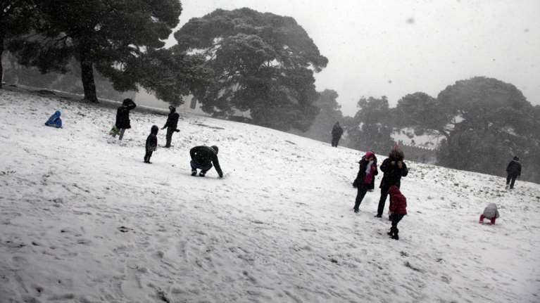 Νέα πτώση της θερμοκρασίας, τσουχτερό κρύο και χιόνια