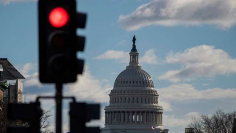 Για πέμπτη ημέρα «λουκέτο» στο αμερικανικό Δημόσιο