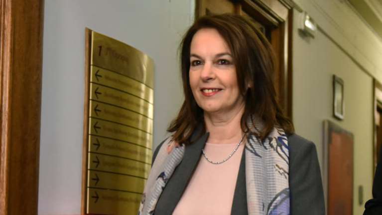 Παπανάτσιου για τέλη κυκλοφορίας: Παράταση αν χρειαστεί